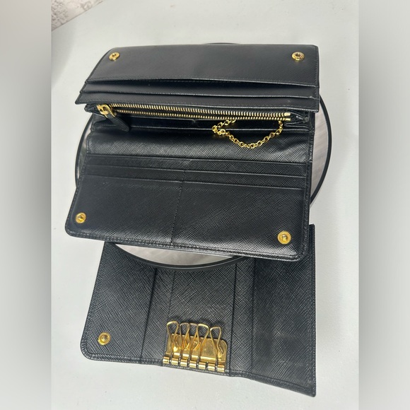 PRADA Saffiano leather black Long Wallet & key case wallet Set of 2 pieces. - Picture 5 of 17